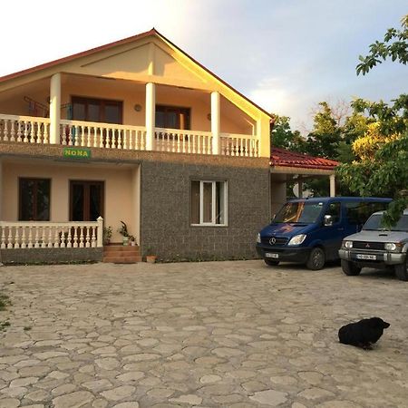 Nona Guest House Shilda Buitenkant foto
