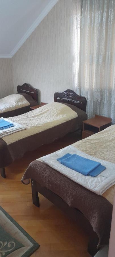 Nona Guest House Shilda Buitenkant foto