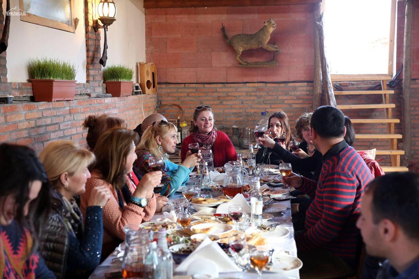 Nona Guest House Shilda Buitenkant foto